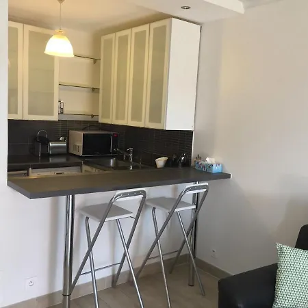 Belle Au Centre De Tropez Avec Piscine Et Garage Apartment